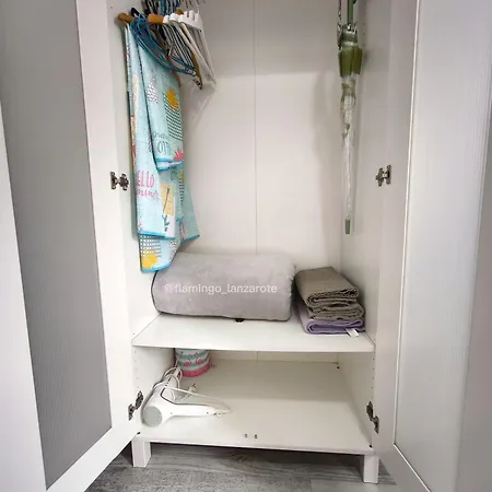 Flamingo, Entrada Privada Y Bano Privado En By Flamingo House, No Fumadores