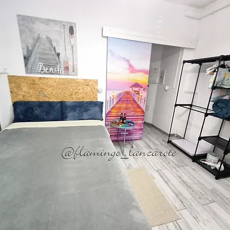 Flamingo, Entrada Privada Y Bano Privado En By Flamingo House, No Fumadores *