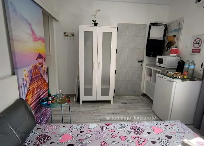 Flamingo, Entrada Privada Y Bano Privado En By Flamingo House, No Fumadores Διαμέρισμα