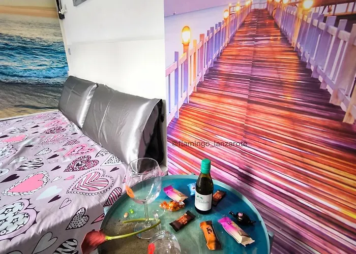 Flamingo, Entrada Privada Y Bano Privado En By Flamingo House, No Fumadores